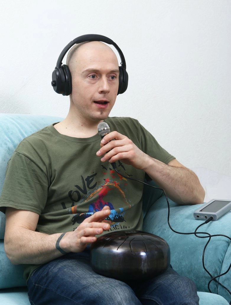 Tomatis muzikantams ir dainininkams